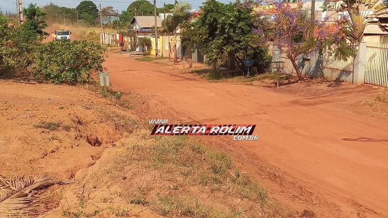 URGENTE - Mulher morreu após sofrer queda de moto na Avenida Morumbi em Rolim de Moura URGENTE - Mulher morreu após sofrer queda de moto na Avenida Morumbi em Rolim de Moura
