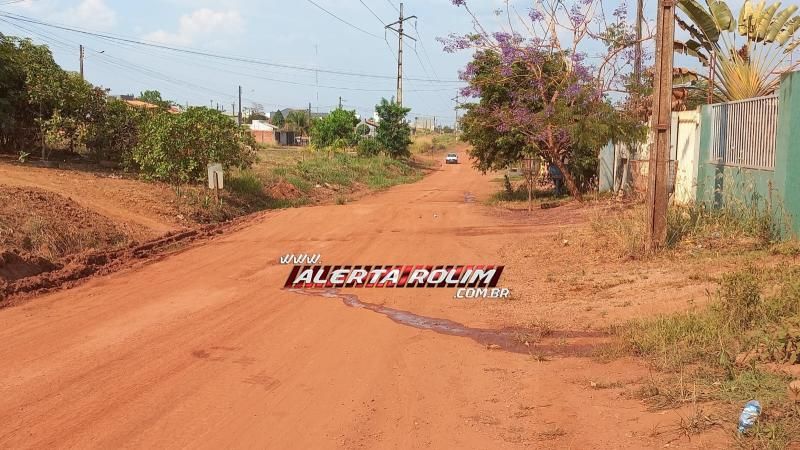URGENTE - Mulher morreu após sofrer queda de moto na Avenida Morumbi em Rolim de Moura URGENTE - Mulher morreu após sofrer queda de moto na Avenida Morumbi em Rolim de Moura