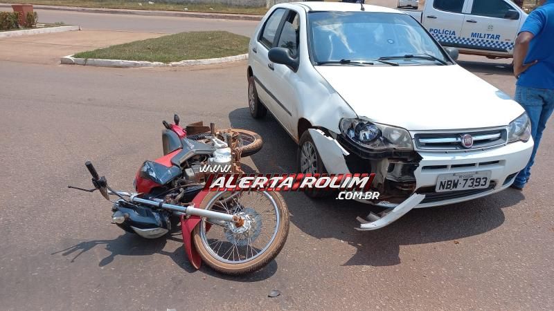 Acidente de trânsito envolvendo carro e moto foi registrado nesta segunda-feira em Rolim de Moura Acidente de trânsito envolvendo carro e moto foi registrado nesta segunda-feira em Rolim de Moura