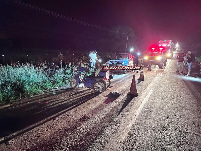 Colisão entre carro, bicicleta e triciclo deixou três pessoas feridas na RO 010 em Rolim de Moura Colisão entre carro, bicicleta e triciclo deixou três pessoas feridas na RO 010 em Rolim de Moura