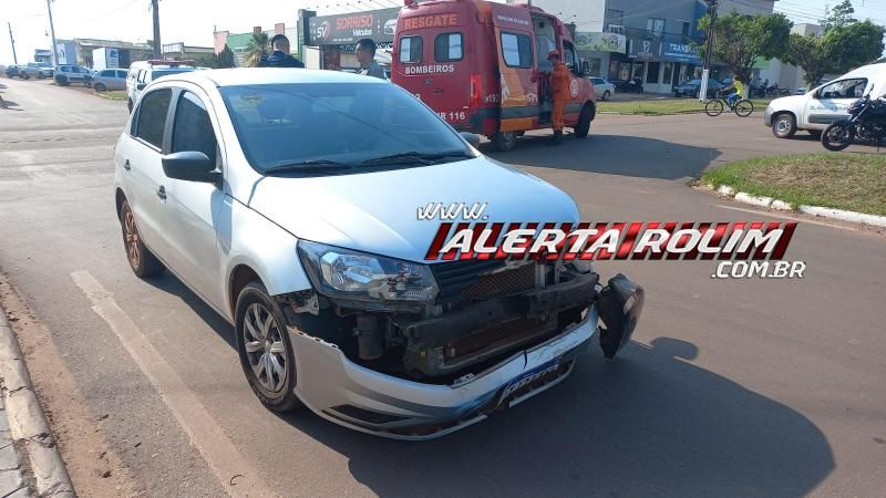 Condutora de moto foi socorrida após ser atingida por carro nesta manhã em Rolim de Moura; assista ao vídeo da colisão Condutora de moto foi socorrida após ser atingida por carro nesta manhã em Rolim de Moura; assista ao vídeo da colisão