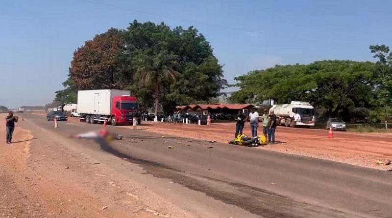 Motociclista morreu em grave acidente na BR 364, em frente à Fazendinha Motociclista morreu em grave acidente na BR 364, em frente à Fazendinha