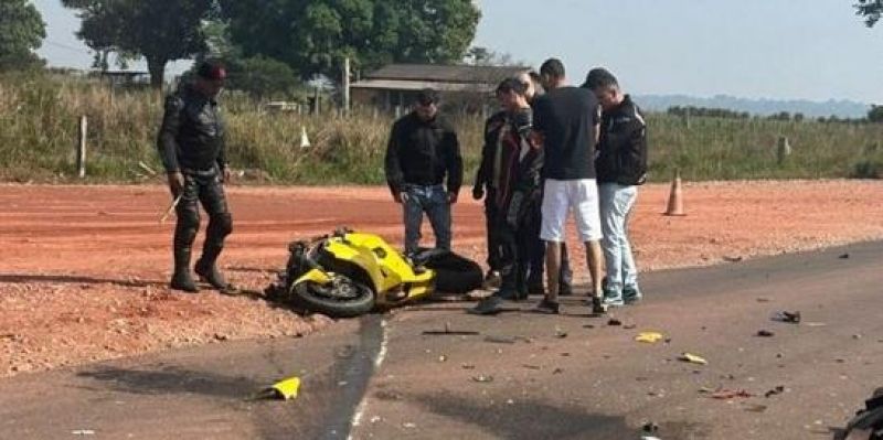 Motociclista morreu em grave acidente na BR 364, em frente à Fazendinha Motociclista morreu em grave acidente na BR 364, em frente à Fazendinha