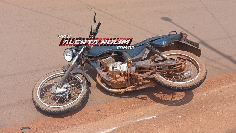 No terceiro acidente do dia, delivery foi socorrido pelos bombeiros após colisão entre motos, em Rolim de Moura No terceiro acidente do dia, delivery foi socorrido pelos bombeiros após colisão entre motos, em Rolim de Moura