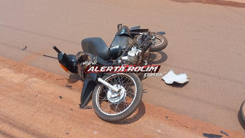 No terceiro acidente do dia, delivery foi socorrido pelos bombeiros após colisão entre motos, em Rolim de Moura No terceiro acidente do dia, delivery foi socorrido pelos bombeiros após colisão entre motos, em Rolim de Moura
