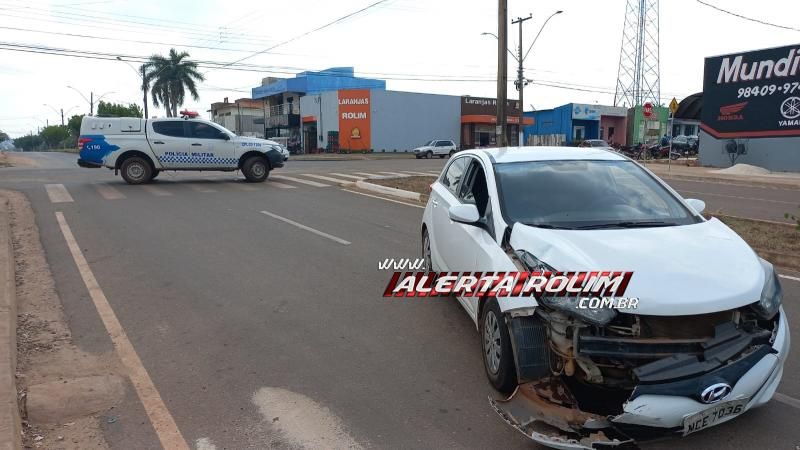 PM e bombeiros registraram segundo acidente nesta sexta-feira em Rolim de Moura PM e bombeiros registraram segundo acidente nesta sexta-feira em Rolim de Moura