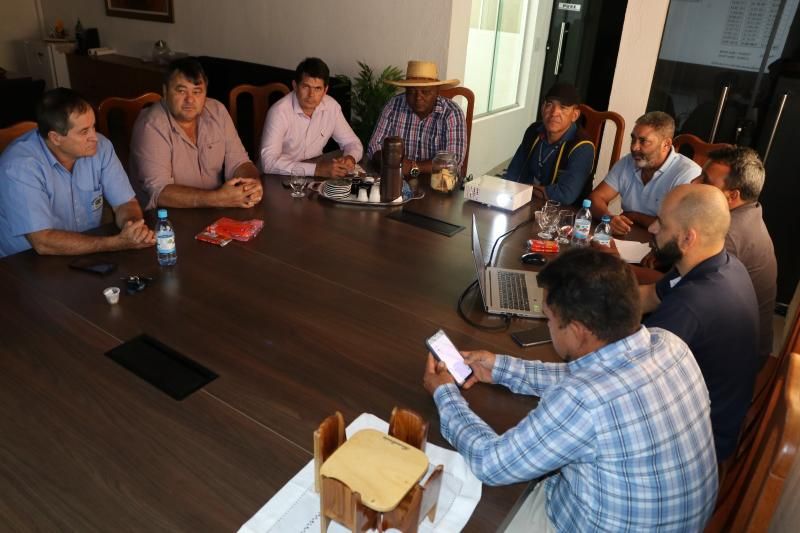 Prefeitura de Rolim de Moura pretende investir em energia solar para diminuir despesas com conta de luz elétrica Prefeitura de Rolim de Moura pretende investir em energia solar para diminuir despesas com conta de luz elétrica