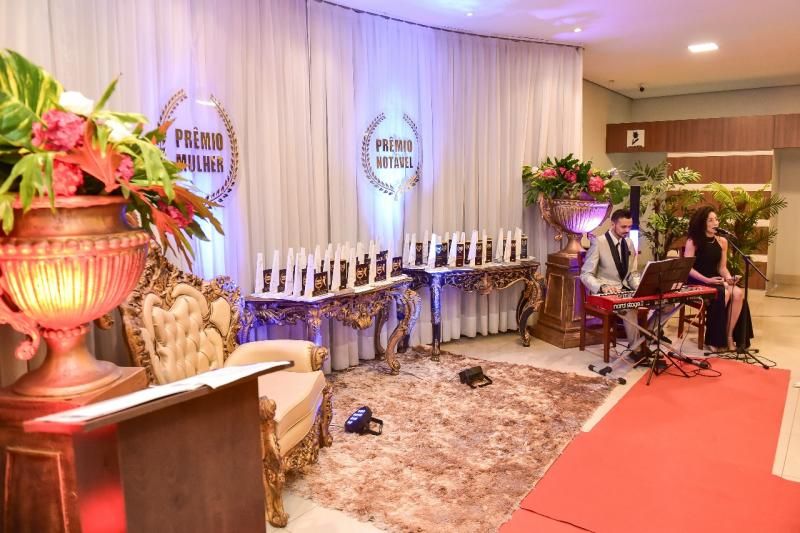 Prêmio Mulher e Prêmio Notável reuniu os melhores em Rolim de Moura; confira as fotos Prêmio Mulher e Prêmio Notável reuniu os melhores em Rolim de Moura; confira as fotos