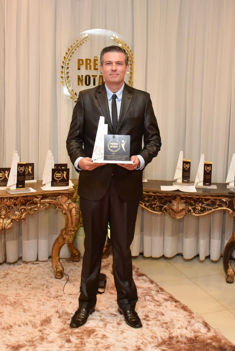 Prêmio Mulher e Prêmio Notável reuniu os melhores em Rolim de Moura; confira as fotos Prêmio Mulher e Prêmio Notável reuniu os melhores em Rolim de Moura; confira as fotos