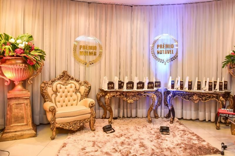 Prêmio Mulher e Prêmio Notável reuniu os melhores em Rolim de Moura; confira as fotos Prêmio Mulher e Prêmio Notável reuniu os melhores em Rolim de Moura; confira as fotos
