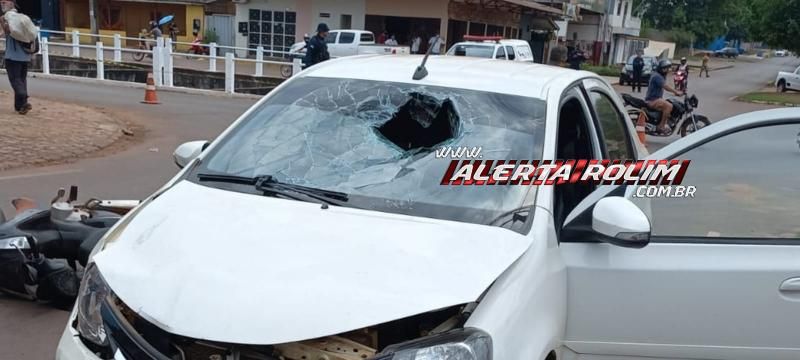 Segundo acidente de trânsito do dia deixou mulher com fratura na perna, em Rolim de Moura Segundo acidente de trânsito do dia deixou mulher com fratura na perna, em Rolim de Moura