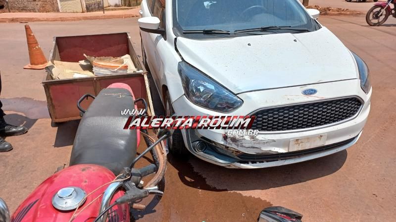 Segundo acidente do dia envolveu carro e moto e deixou uma pessoa ferida, em Rolim de Moura Segundo acidente do dia envolveu carro e moto e deixou uma pessoa ferida, em Rolim de Moura