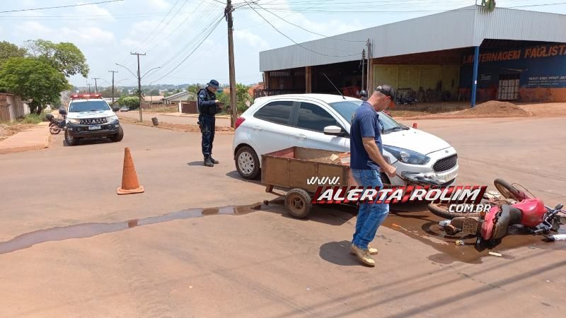 Segundo acidente do dia envolveu carro e moto e deixou uma pessoa ferida, em Rolim de Moura Segundo acidente do dia envolveu carro e moto e deixou uma pessoa ferida, em Rolim de Moura
