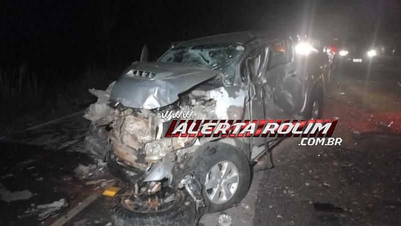 ATUALIZAÇÃO - Identificadas vítimas do grave acidente que deixou caminhonete partida ao meio nesta noite em Rolim de Moura ATUALIZAÇÃO - Identificadas vítimas do grave acidente que deixou caminhonete partida ao meio nesta noite em Rolim de Moura