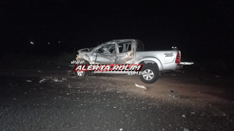ATUALIZAÇÃO - Identificadas vítimas do grave acidente que deixou caminhonete partida ao meio nesta noite em Rolim de Moura ATUALIZAÇÃO - Identificadas vítimas do grave acidente que deixou caminhonete partida ao meio nesta noite em Rolim de Moura