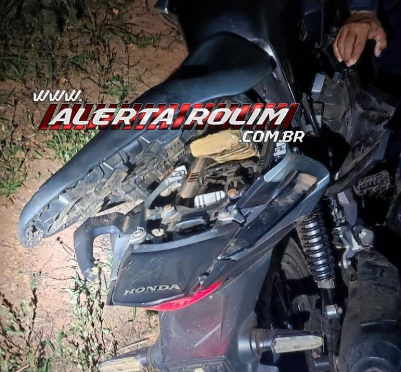 Polícia Militar apreendeu quase 01 kg de droga após motociclista furar bloqueio policial na RO 010 durante romaria, em Novo Horizonte do Oeste Polícia Militar apreendeu quase 01 kg de droga após motociclista furar bloqueio policial na RO 010 durante romaria, em Novo Horizonte do Oeste
