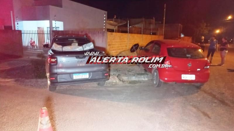 Acidente de trânsito envolvendo dois carros foi registrado em cruzamento do bairro Jequitibá, em Rolim de Moura Acidente de trânsito envolvendo dois carros foi registrado em cruzamento do bairro Jequitibá, em Rolim de Moura