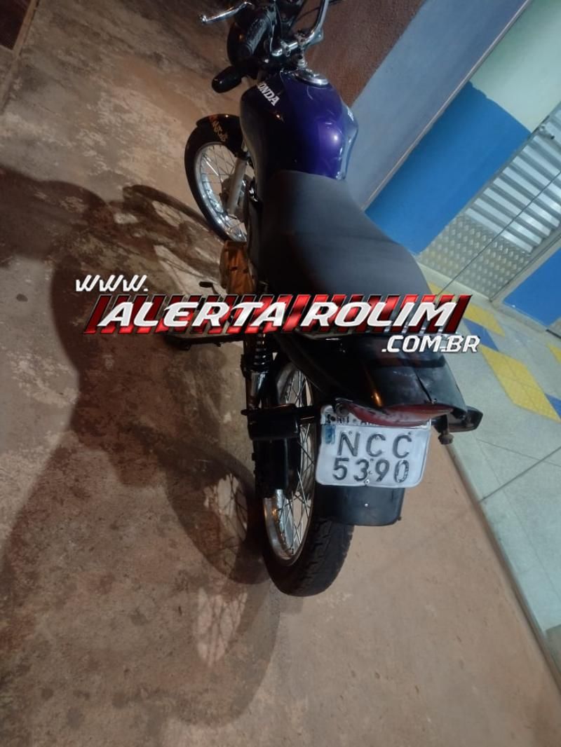 Após tentar fugir da Polícia Militar, motociclista acaba detido e multado em aproximadamente vinte mil reais, em Rolim de Moura – Veja o vídeo Após tentar fugir da Polícia Militar, motociclista acaba detido e multado em aproximadamente vinte mil reais, em Rolim de Moura – Veja o vídeo