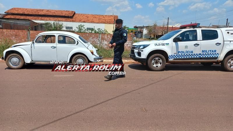 Colisão entre Fusca e Fox foi registrada nesta sexta-feira em Rolim de Moura Colisão entre Fusca e Fox foi registrada nesta sexta-feira em Rolim de Moura