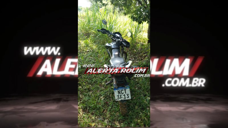 Motocicleta furtada foi recuperada pela PM na área rural de Nova Brasilândia Motocicleta furtada foi recuperada pela PM na área rural de Nova Brasilândia