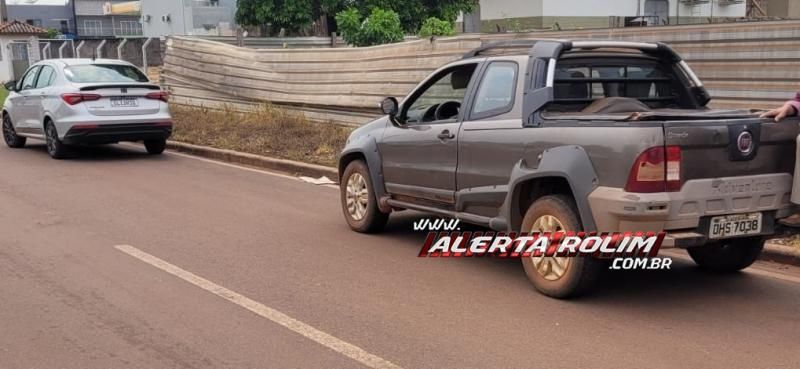 Motociclista foi socorrido com fratura após colisão com carro nesta manhã em Rolim de Moura Motociclista foi socorrido com fratura após colisão com carro nesta manhã em Rolim de Moura
