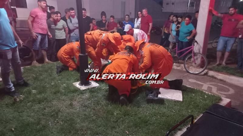 Motociclista sofreu fratura na perna ao ser atingido por carro em Rolim de Moura Motociclista sofreu fratura na perna ao ser atingido por carro em Rolim de Moura