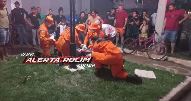 Motociclista sofreu fratura na perna ao ser atingido por carro em Rolim de Moura Motociclista sofreu fratura na perna ao ser atingido por carro em Rolim de Moura