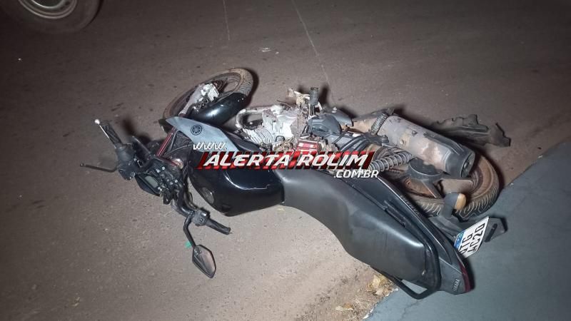 Motociclista sofreu fratura na perna ao ser atingido por carro em Rolim de Moura Motociclista sofreu fratura na perna ao ser atingido por carro em Rolim de Moura