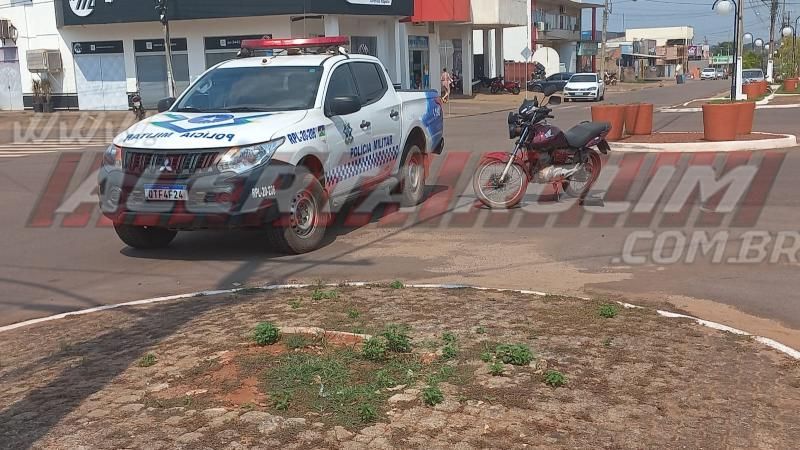 Dois acidentes de trânsito foram registrados simultaneamente nesta terça-feira, em Rolim de Moura Dois acidentes de trânsito foram registrados simultaneamente nesta terça-feira, em Rolim de Moura