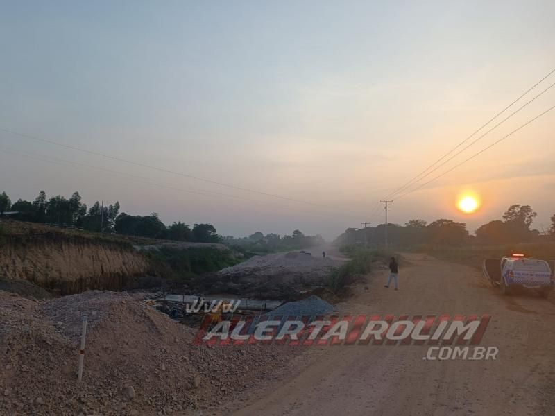 Motociclista foi encontrado morto nesta manhã na linha 45 em Santa Luzia do Oeste Motociclista foi encontrado morto nesta manhã na linha 45 em Santa Luzia do Oeste