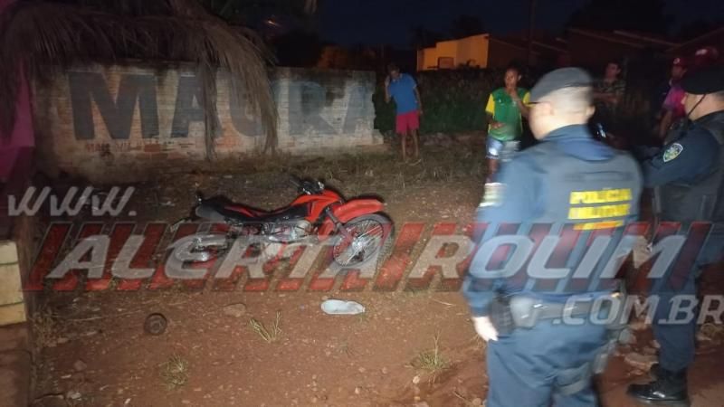 No terceiro acidente do dia, motociclista sofreu fratura exposta em uma das perna após colisão com caminhonete, em Rolim de Moura