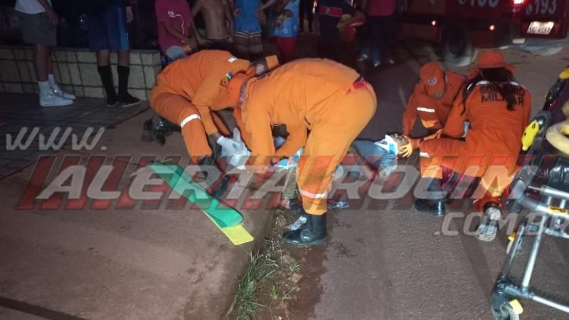 No terceiro acidente do dia, motociclista sofreu fratura exposta em uma das perna após colisão com caminhonete, em Rolim de Moura No terceiro acidente do dia, motociclista sofreu fratura exposta em uma das perna após colisão com caminhonete, em Rolim de Moura