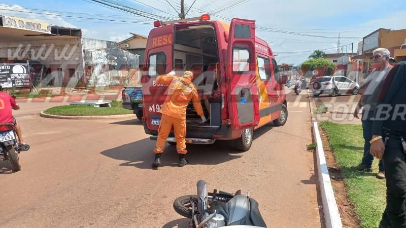 Segundo acidente de trânsito do dia deixou mulher ferida, em Rolim de Moura Segundo acidente de trânsito do dia deixou mulher ferida, em Rolim de Moura