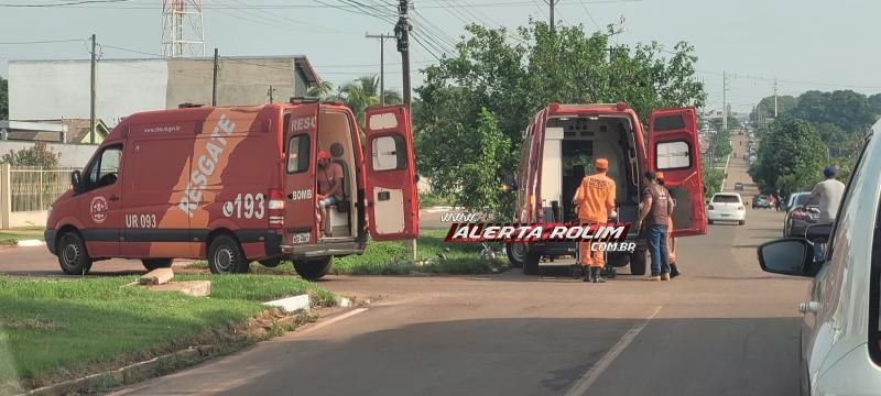 Acidente de trânsito com três vítimas foi registrado nesta manhã em Rolim de Moura Acidente de trânsito com três vítimas foi registrado nesta manhã em Rolim de Moura