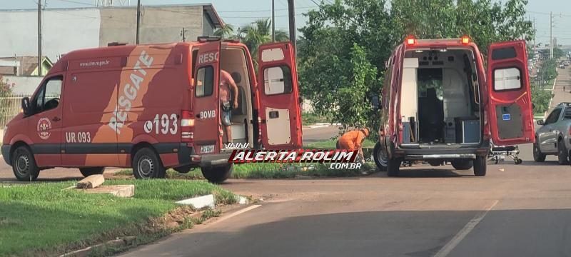 Acidente de trânsito com três vítimas foi registrado nesta manhã em Rolim de Moura Acidente de trânsito com três vítimas foi registrado nesta manhã em Rolim de Moura