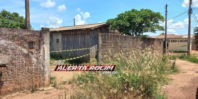 URGENTE - Cadáver foi encontrado em residência abandonada no bairro Cidade Alta, em Rolim de Moura  URGENTE - Cadáver foi encontrado em residência abandonada no bairro Cidade Alta, em Rolim de Moura