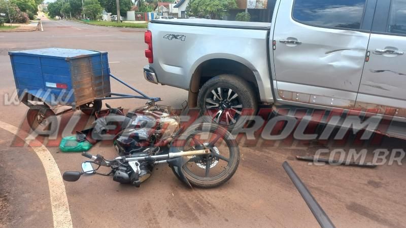 Colisão entre moto e caminhonete foi registrada em Rolim de Moura Colisão entre moto e caminhonete foi registrada em Rolim de Moura