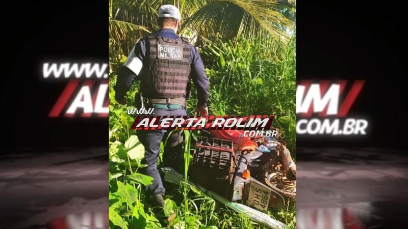 Vídeo - Homem agrediu o Pai, em seguida tentou esfaquear outra vítima para roubar uma moto e rapidamente foi preso pela PM em Rolim de Moura Vídeo - Homem agrediu o Pai, em seguida tentou esfaquear outra vítima para roubar uma moto e rapidamente foi preso pela PM em Rolim de Moura