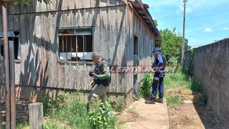 IDENTIFICADO - Vitima de homicídio encontrado nesta manhã é um adolescente de 14 anos; corpo apresentava diversas perfurações IDENTIFICADO - Vitima de homicídio encontrado nesta manhã é um adolescente de 14 anos; corpo apresentava diversas perfurações