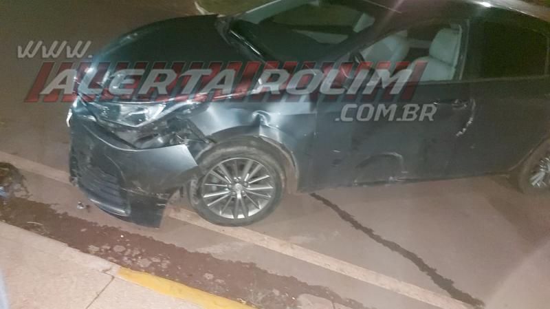 Motorista de Strada fugiu do local após invadir preferencial e bater em Corolla, em Rolim de Moura Motorista de Strada fugiu do local após invadir preferencial e bater em Corolla, em Rolim de Moura