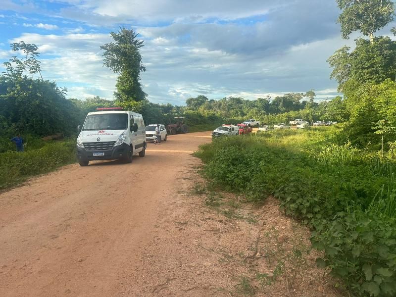 URGENTE: Carro caiu dentro de rio e 5 pessoas morreram, entre elas uma criança, em Pimenteiras do Oeste URGENTE: Carro caiu dentro de rio e 5 pessoas morreram, entre elas uma criança, em Pimenteiras do Oeste