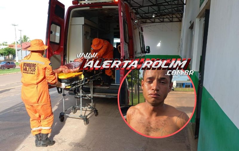 Após discussão, homem tentou matar desafeto a golpes de cutelo, em Rolim de Moura; PM agiu rápido e prendeu autor logo em seguida Após discussão, homem tentou matar desafeto a golpes de cutelo, em Rolim de Moura; PM agiu rápido e prendeu autor logo em seguida