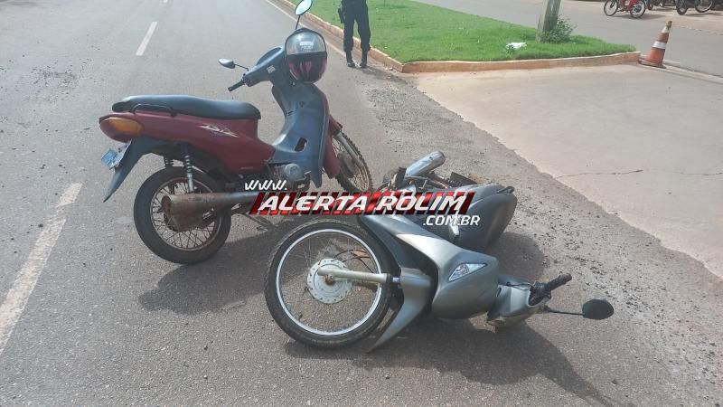 Acidente entre duas motos foi registrado no Centro de Rolim de Moura; um dos condutores foi conduzido à UNISP por suspeita de embriaguez na direção Acidente entre duas motos foi registrado no Centro de Rolim de Moura; um dos condutores foi conduzido à UNISP por suspeita de embriaguez na direção
