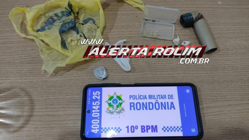 Acusado de tráfico de drogas foi preso durante trabalho em conjunto da PM e PC em Rolim de Moura Acusado de tráfico de drogas foi preso durante trabalho em conjunto da PM e PC em Rolim de Moura
