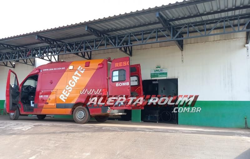 Após discussão, homem tentou matar desafeto a golpes de cutelo, em Rolim de Moura; PM agiu rápido e prendeu autor logo em seguida Após discussão, homem tentou matar desafeto a golpes de cutelo, em Rolim de Moura; PM agiu rápido e prendeu autor logo em seguida