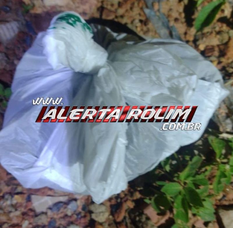 Dois homens, acusados de tráfico de drogas, foram presos pela equipe da PTRAN da PM em Rolim Moura Dois homens, acusados de tráfico de drogas, foram presos pela equipe da PTRAN da PM em Rolim Moura