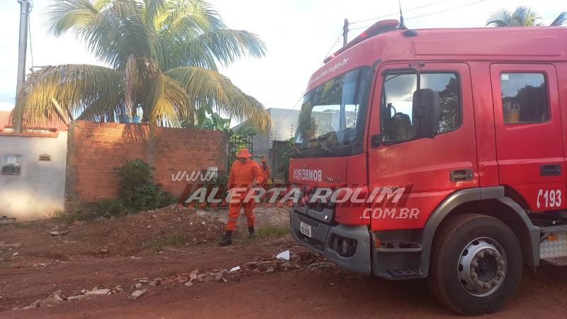 Filho incendiou a casa do próprio Pai e acabou preso pela Polícia Militar em Rolim de Moura Filho incendiou a casa do próprio Pai e acabou preso pela Polícia Militar em Rolim de Moura