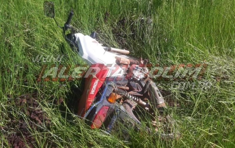 Motocicleta furtada em Cacoal foi recuperada pela Polícia Militar em Rolim de Moura Motocicleta furtada em Cacoal foi recuperada pela Polícia Militar em Rolim de Moura