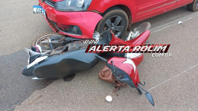 Motorista de carro envolvido em acidente nesta manhã foi conduzido à UNISP por usar CNH falsa, em Rolim de Moura Motorista de carro envolvido em acidente nesta manhã foi conduzido à UNISP por usar CNH falsa, em Rolim de Moura