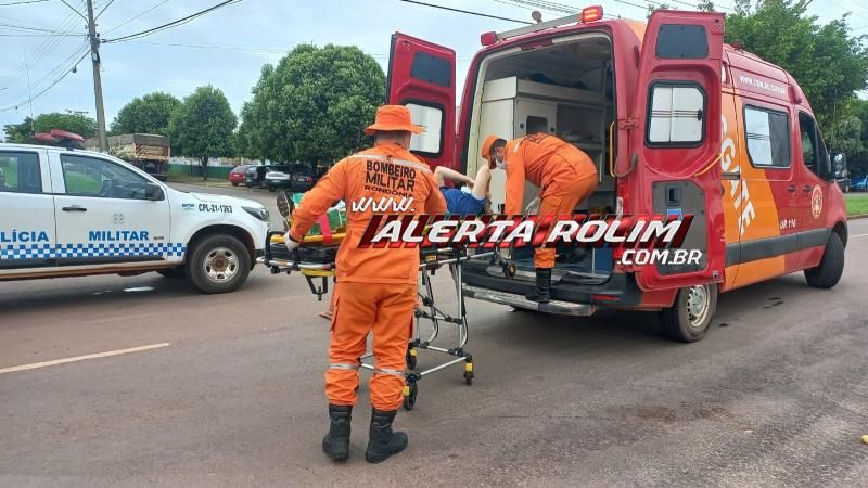 Motorista de carro envolvido em acidente nesta manhã foi conduzido à UNISP por usar CNH falsa, em Rolim de Moura Motorista de carro envolvido em acidente nesta manhã foi conduzido à UNISP por usar CNH falsa, em Rolim de Moura